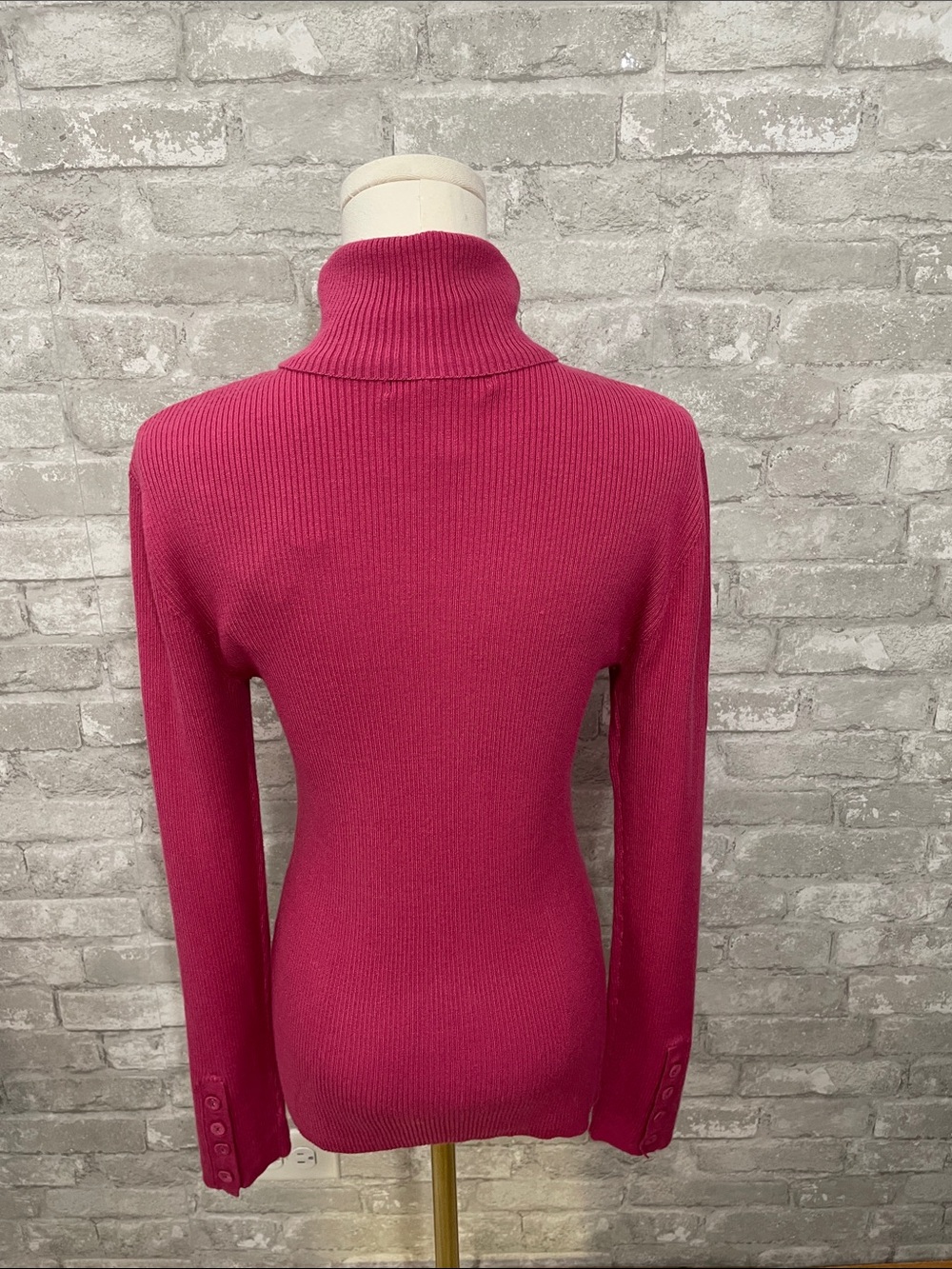 Mainbocher Slim Ribbed Turtleneck Sweater in Raspberry Pink - Picture 3 of 6